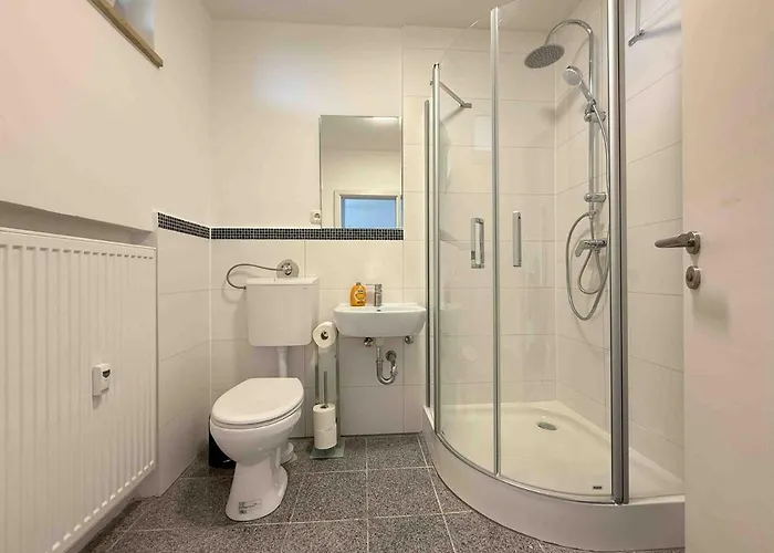 Sad165 Moeblierte Monteurwohnung Mit Balkon Apartament *
